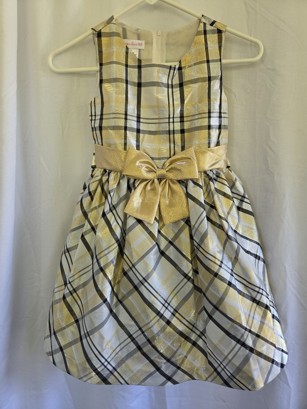 Bonniejean Girls Gold And Silver Taffeta Plaid Party Dress with Bow. Sz 8